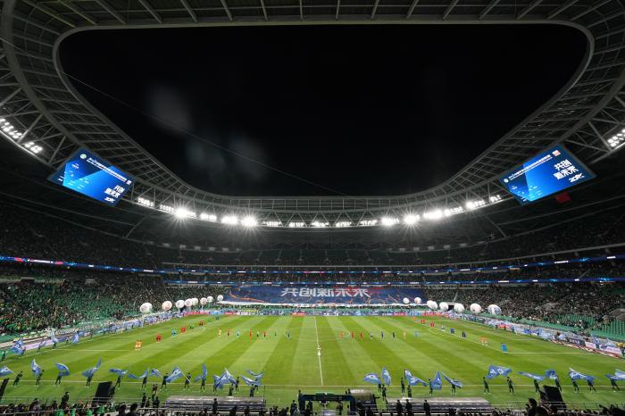 河南队有望跟拉莫斯续约，未来或因此进行阵容升级，锁定多名新援